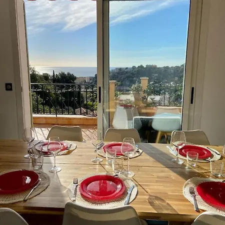 A Avec Vue Villa Menton